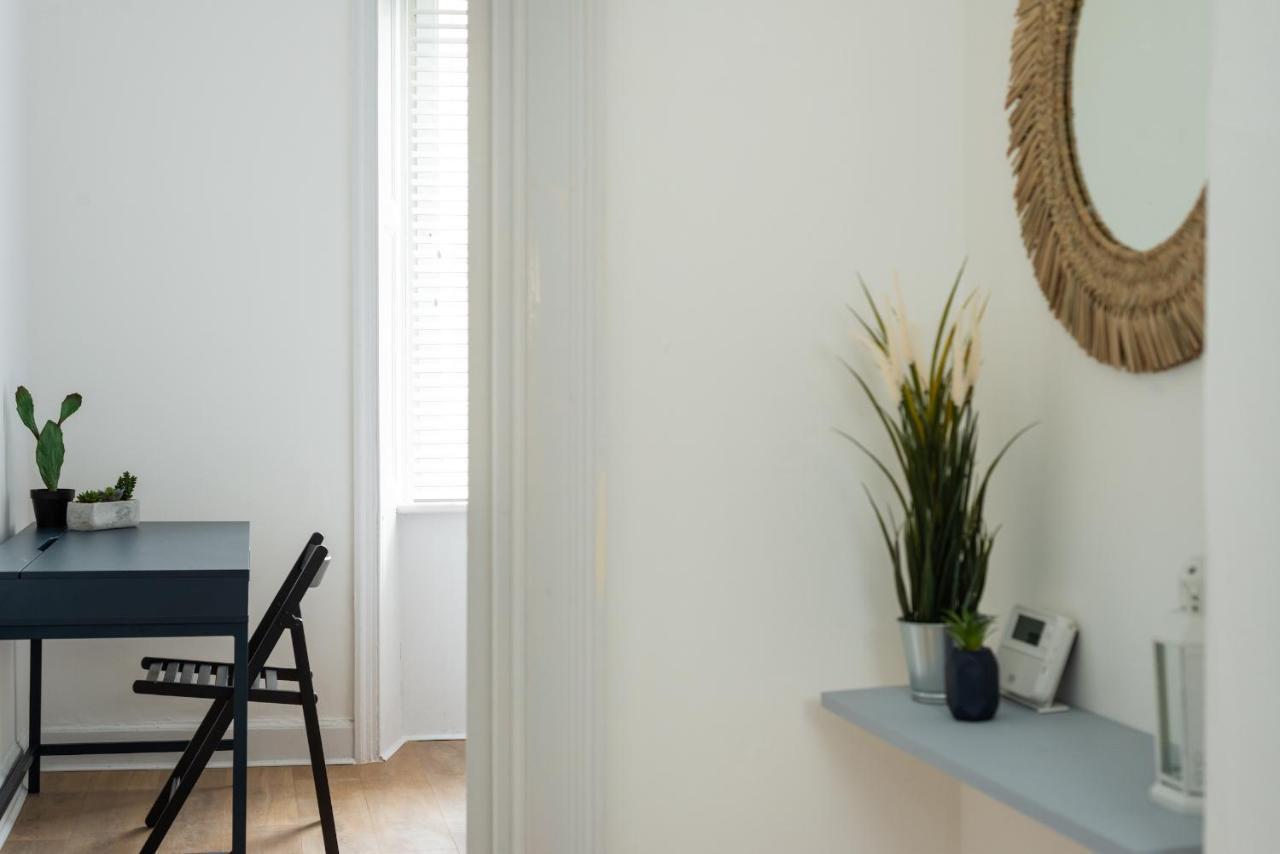 Lovely 1-Bedroom Apartment In Edinburgh Kültér fotó