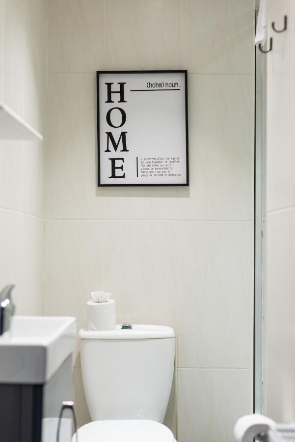Lovely 1-Bedroom Apartment In Edinburgh Kültér fotó