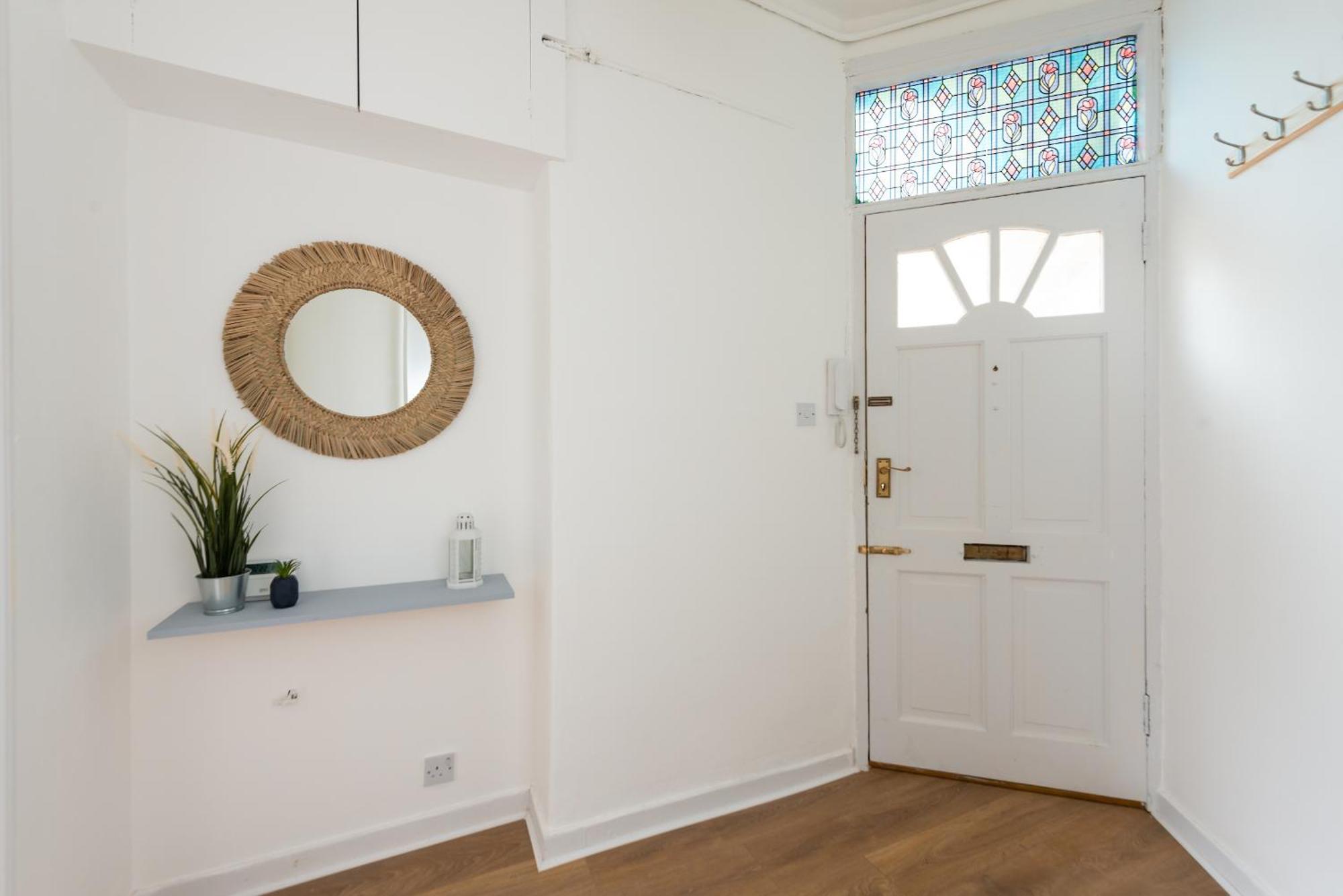 Lovely 1-Bedroom Apartment In Edinburgh Kültér fotó